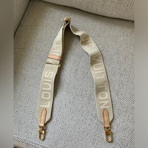 NWOT Authentic Louis Vuitton Textile Strap